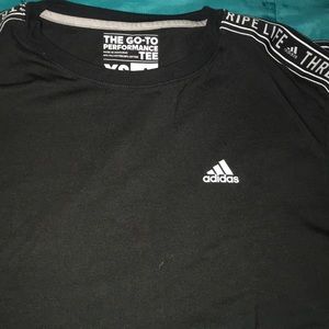 Adidas long sleeve 🖤